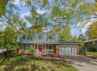 2523 Olentangy Dr, Akron, OH 44333