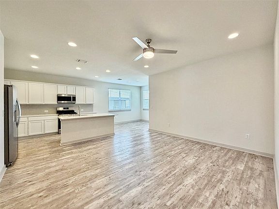 5th image of 10214 Norshire Ln