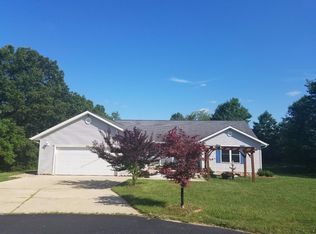2089 Student Ln, Hillsdale, MI 49242