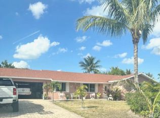 68 W Coconut Dr, Lake Worth, FL 33467