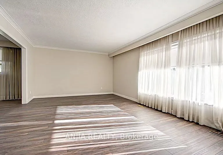 80 Alamosa Dr #UPPER — Photo 4