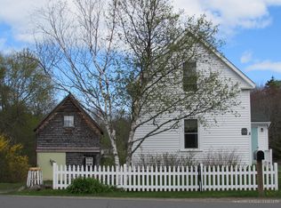 288 Clark Island Rd, Spruce Head, ME 04859