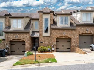 663 Flag Cir, Hoover, AL 35226