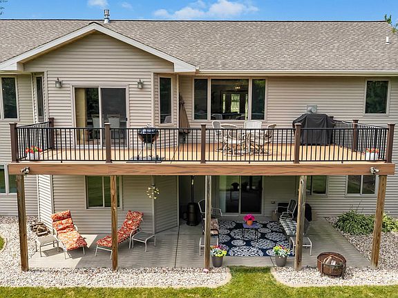 2nd image of 2901 Moose Creek Trl