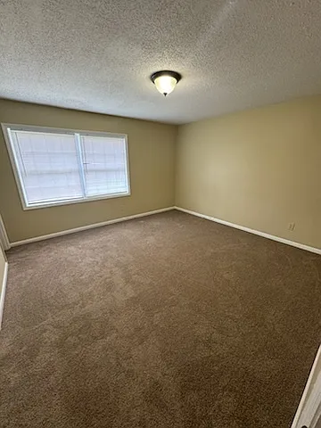 1422 S Lee St — Photo 11