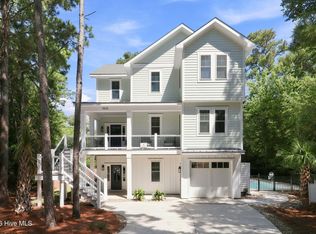 9808 Outrigger Court, Emerald Isle, NC 28594