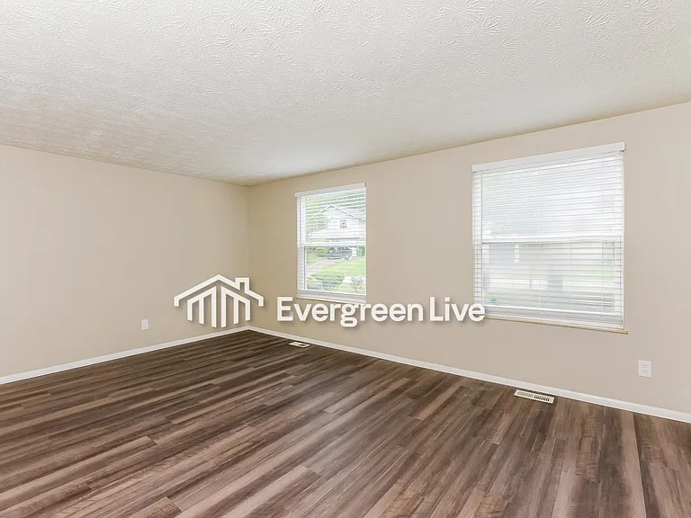 4806 White Oak Trl — Photo 12
