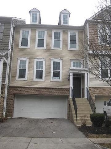 1st image of 2835 Acarie Dr