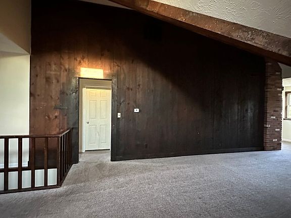 5th image of 1116 North St APT E