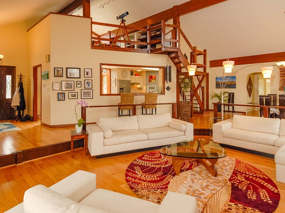 7 Dr, Stratham, NH 03885 Zillow