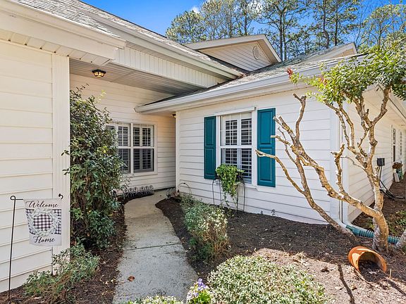 3rd image of 4540 Eastport Blvd. #104