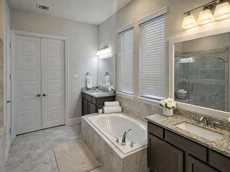 13423 Alpine Mountain Ln — Photo 7