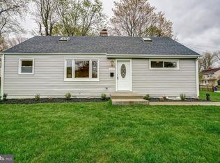 3157 Holloway Rd, Falls Church, VA 22042