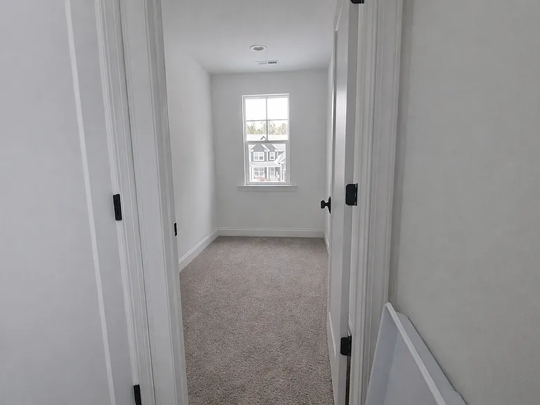 107 Spring View Ln — Photo 39