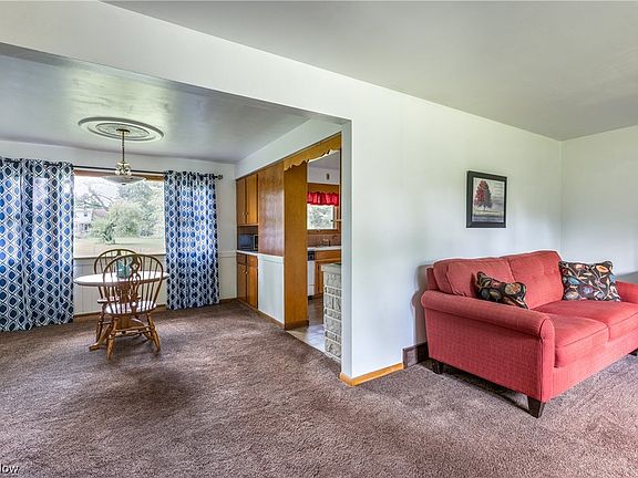 5th image of 1038 Homeland Dr