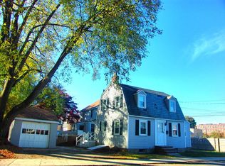 2 Market St, Lawrence, MA 01843