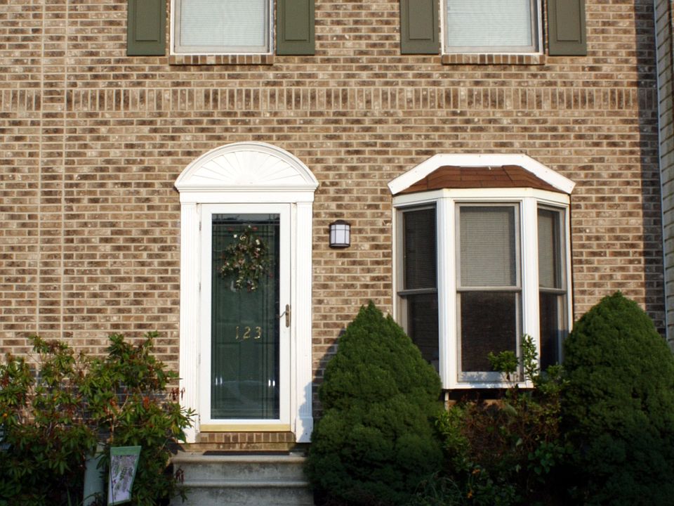 1st image of 123 Cannonball Ln