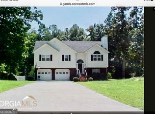 769 Academy Woods Dr, Jefferson, GA 30549