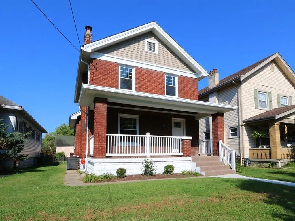3171 Clifford Ave photo 1