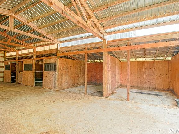 4th image of 13542 Land Ln SE
