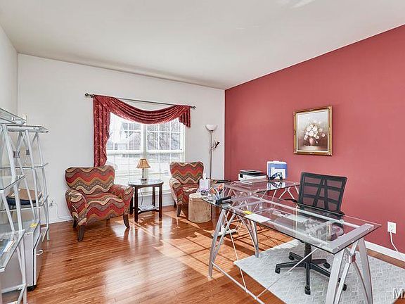 5th image of 4049 Portland Ridge Dr