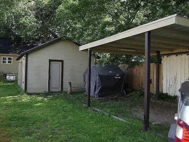 2 bed, 950 sqft, $1,650 — Photo 4
