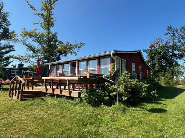 15054 Island Lake Rd, Mountain, WI 54149