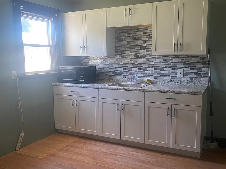 3414 W 44th St — Photo 9