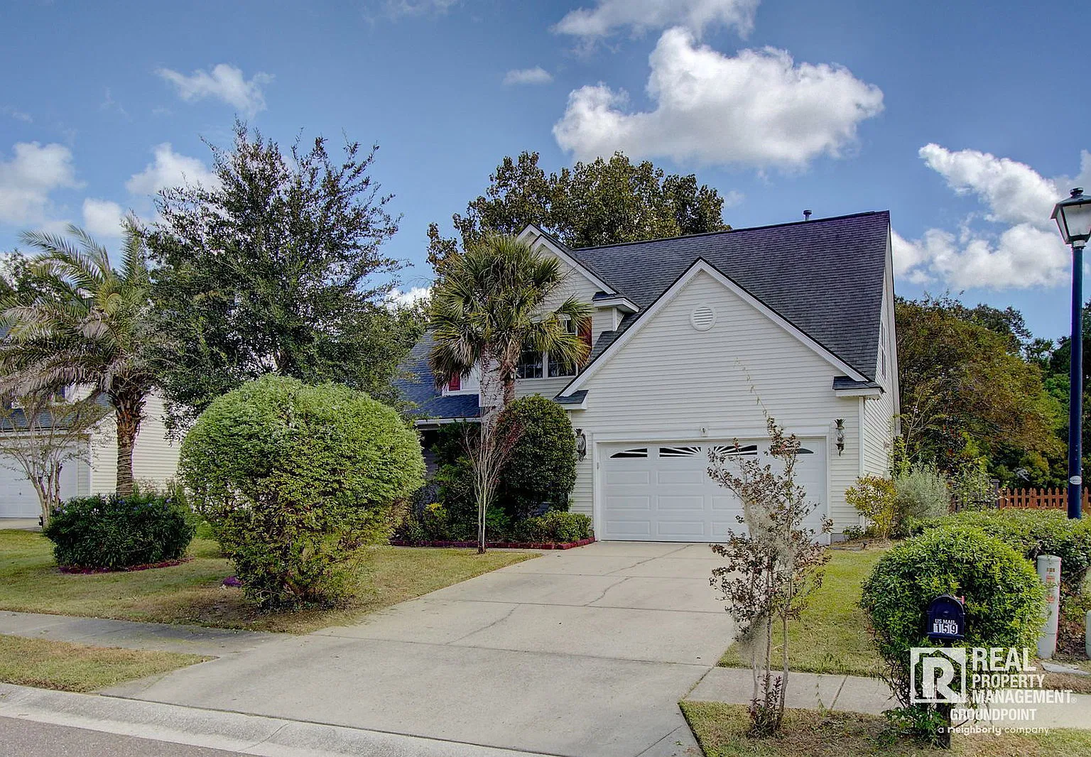 3 bed, 2.5 bath, 1726 sqft, $3,100 — Photo 1