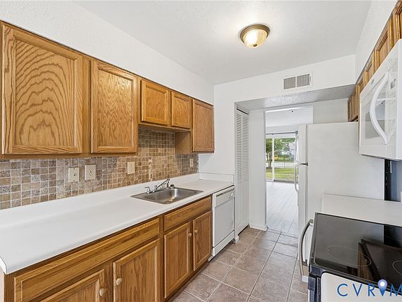 4th image of 1501 Ivymount Rd