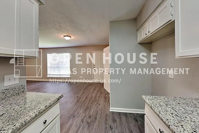 7149 Romford Way — Photo 5