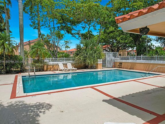 2nd image of 14245 SW 57th Ln #9-5