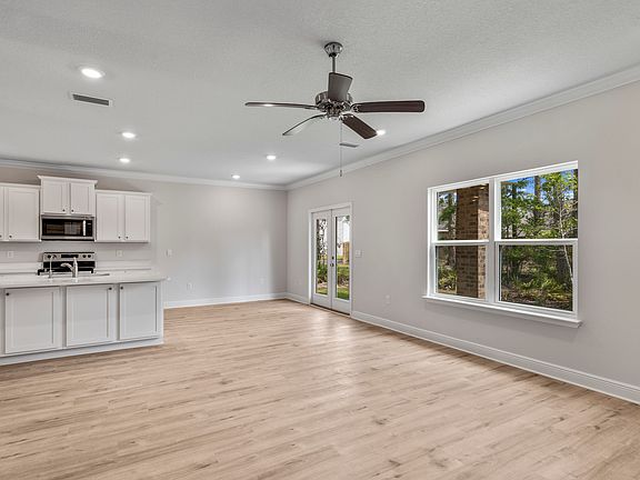 5th image of 59 Beaver Trail Dr