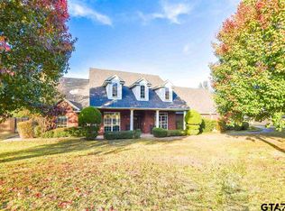 200 Burton St, Longview, TX 75603