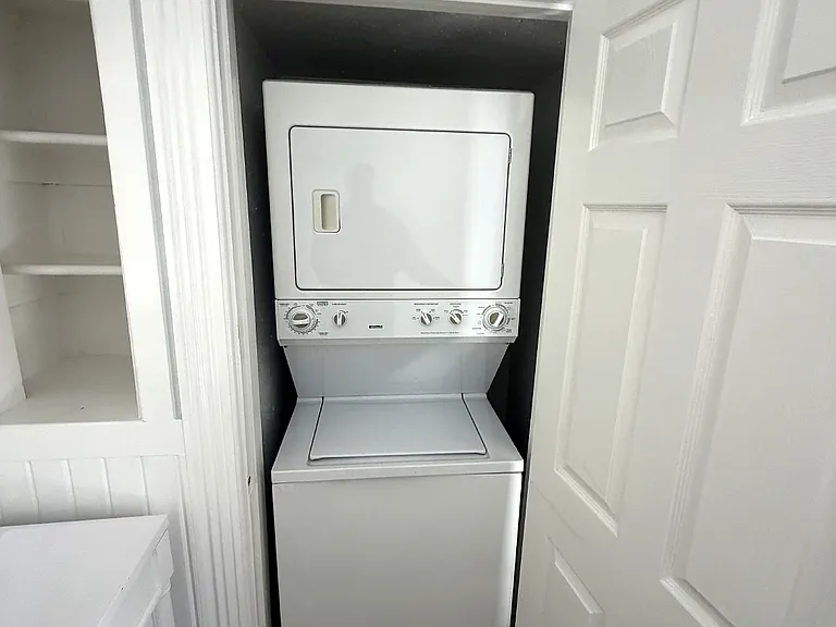 616 E Gwinnett St — Photo 3