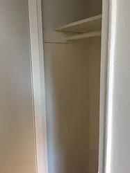 Rented by Peter Meskouris LREB