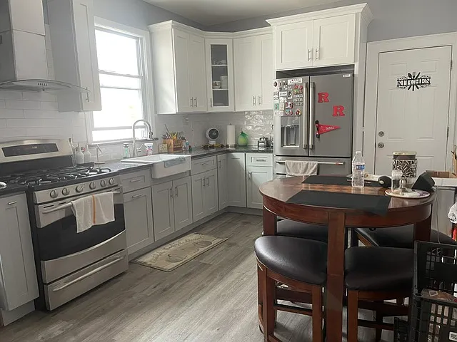 214 Park Ave #2 — Photo 3