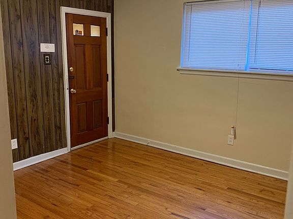 2nd image of 5605-5617 Bischoff Ave #5607