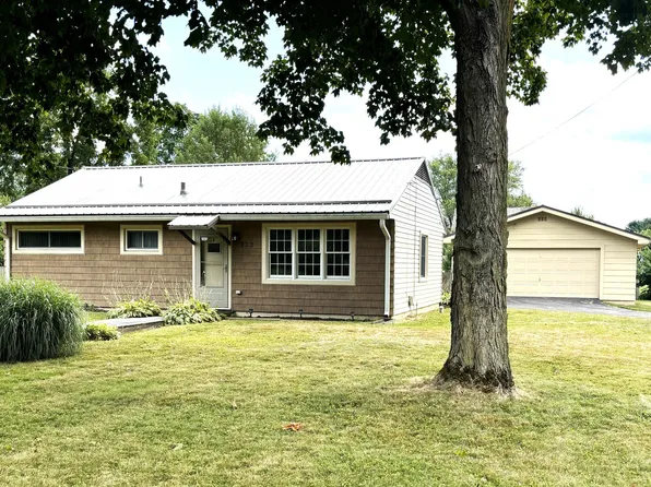 323 Milton Ave, Altoona, PA 16602