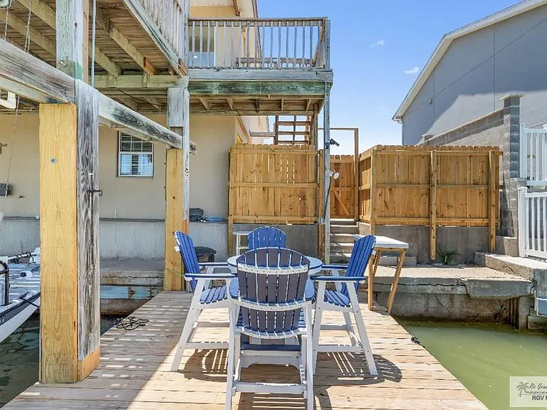 1440 Harbor Island Dr — Photo 9