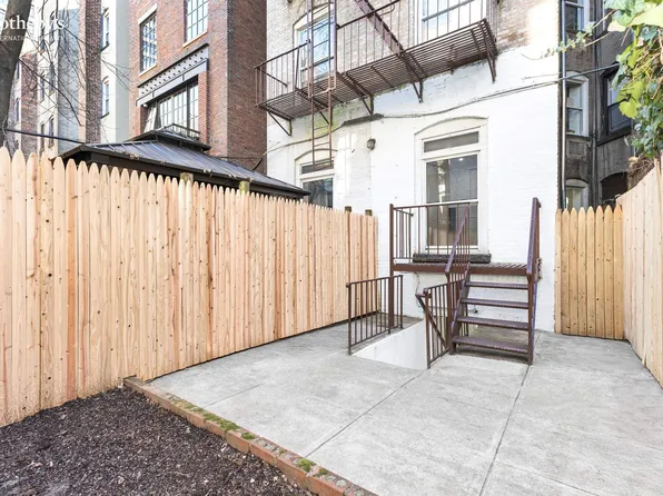 519 East 87th Street image 10 of 11