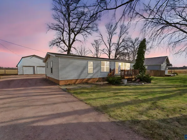 47446 258th St, Renner, SD 57055