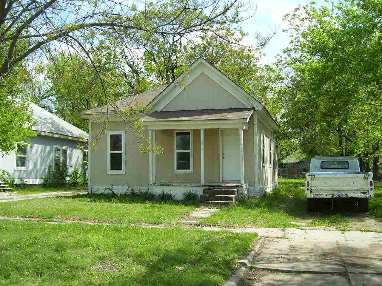 1540 S Laura Ave, Wichita, KS 67211 Zillow