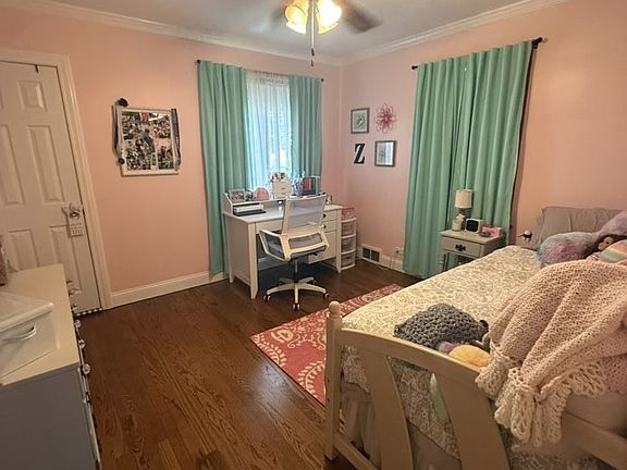 5th image of 6953 W Summerdale Ave
