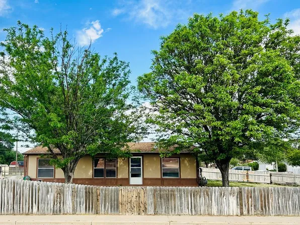 2137 W 20th St, Pueblo, CO 81003
