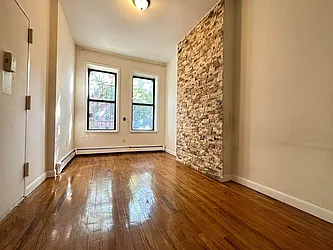 Rented by Cover Realty NYC