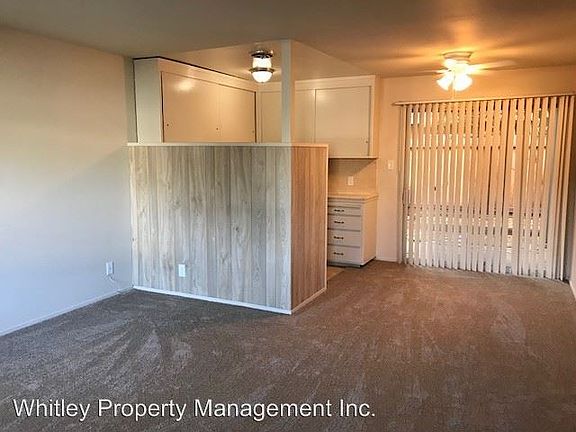 2nd image of 1500 S Claremont St APT C