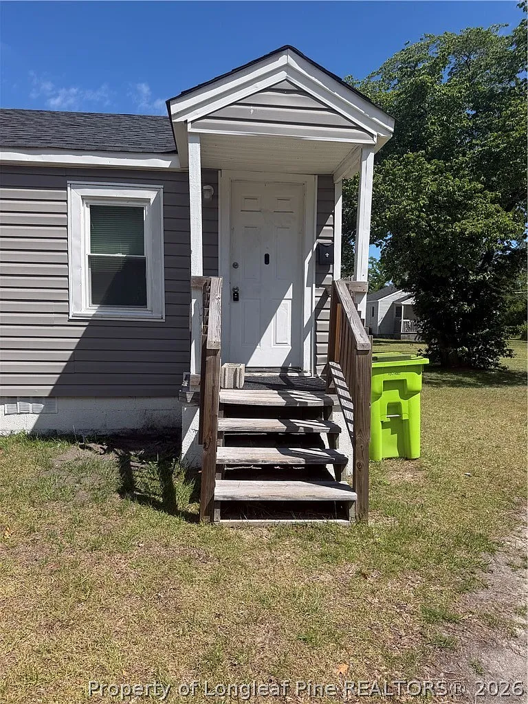 1 bed, 1.0 bath, 924 sqft, $850 — Photo 1