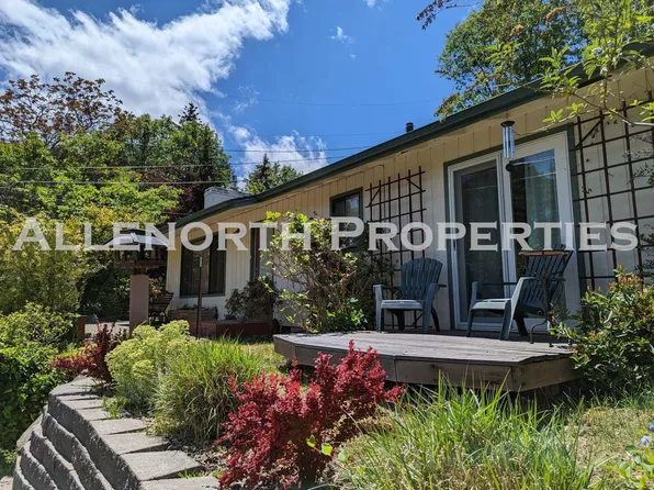 (undisclosed Address), Ashland, OR 97520