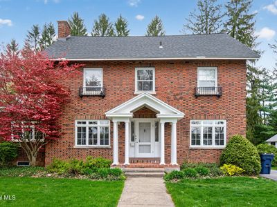 17 N Park Drive, Gloversville, NY, 12078